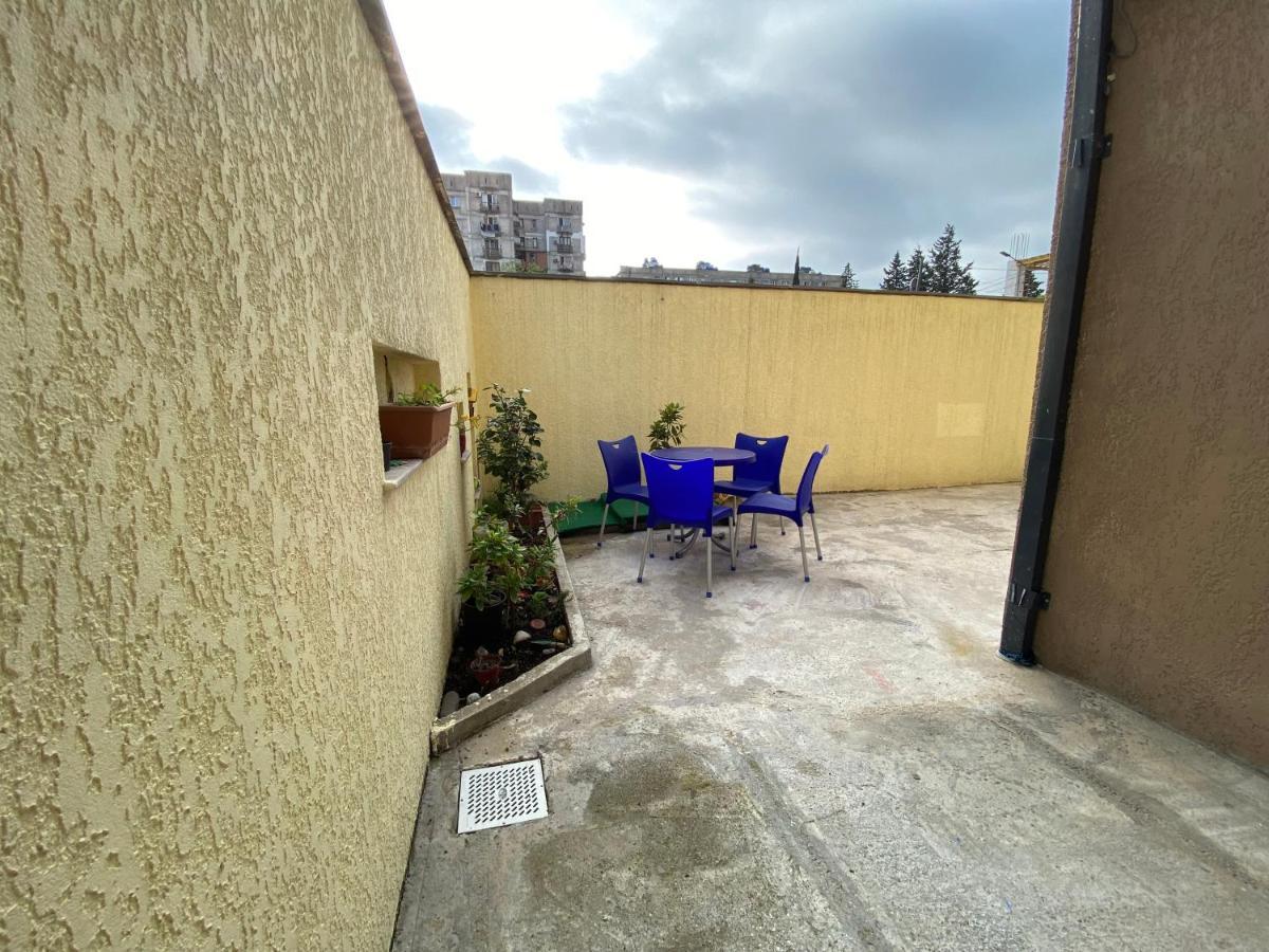 Lovely And Cozy Apartment! Kʼutʼaisi Exterior foto