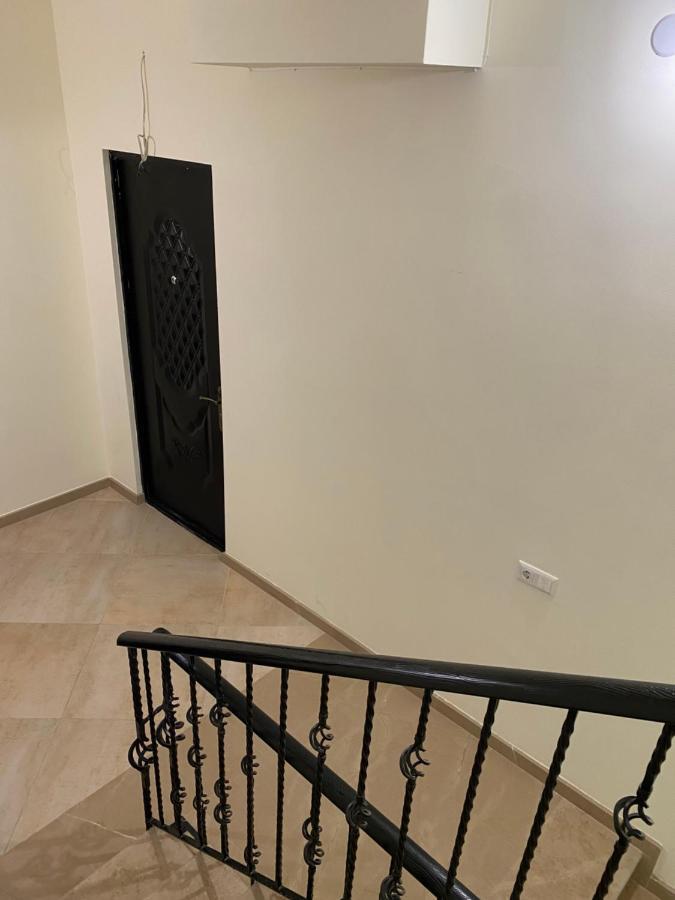 Lovely And Cozy Apartment! Kʼutʼaisi Exterior foto
